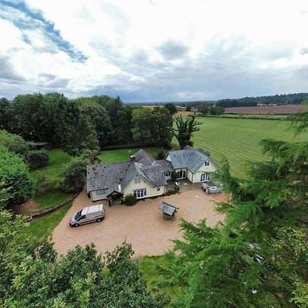 Brownhills Villa Eaton  Eksteriør bilde